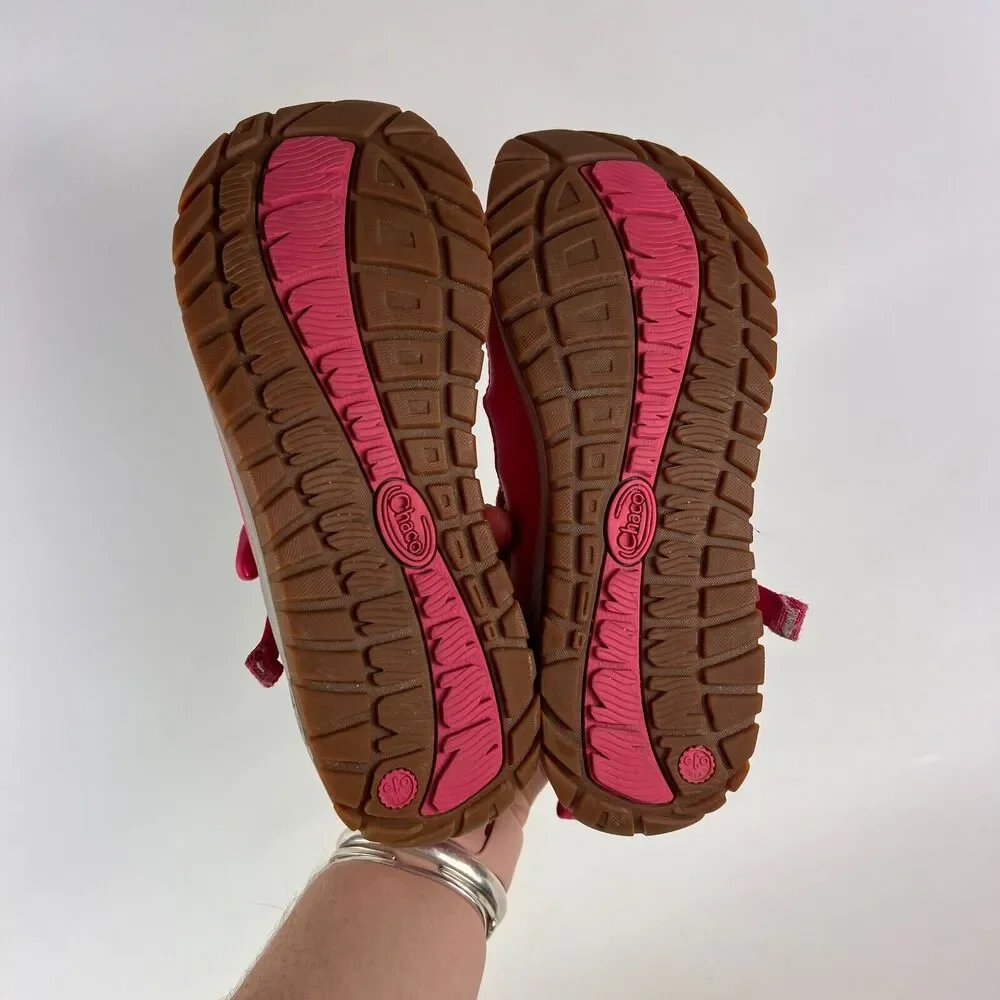 Chaco Odyssey Amphibious water hiking shoes youth size 5 hot pink shoes sandals